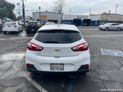 2018 Chevrolet Cruze LT Auto   - Photo 6 - Visalia, CA 93292