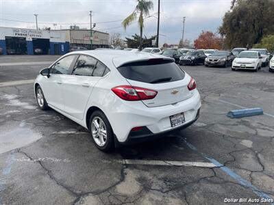 2018 Chevrolet Cruze LT Auto   - Photo 5 - Visalia, CA 93292