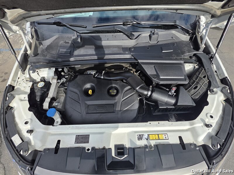 2015 Land Rover Discovery Sport SE - Photo 9 - Visalia, CA 93292