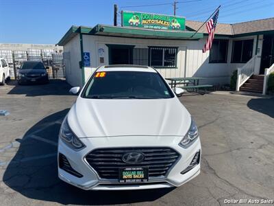 2018 Hyundai SONATA Limited   - Photo 2 - Visalia, CA 93292