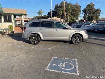 2020 Dodge Journey Crossroad   - Photo 8 - Visalia, CA 93292