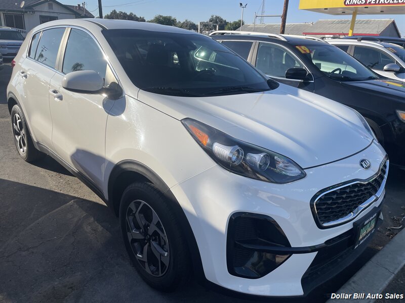 2021 Kia Sportage LX   - Photo 3 - Visalia, CA 93292