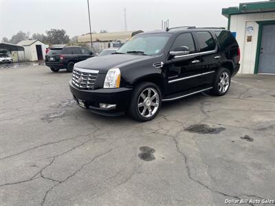 2014 Cadillac Escalade Luxury   - Photo 3 - Visalia, CA 93292