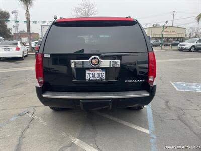 2014 Cadillac Escalade Luxury   - Photo 6 - Visalia, CA 93292