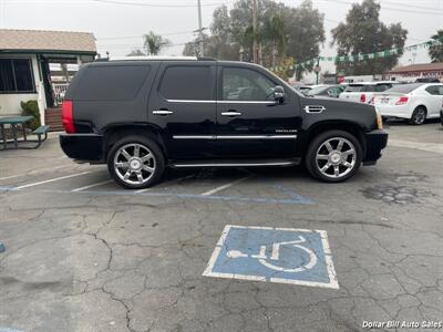 2014 Cadillac Escalade Luxury   - Photo 8 - Visalia, CA 93292