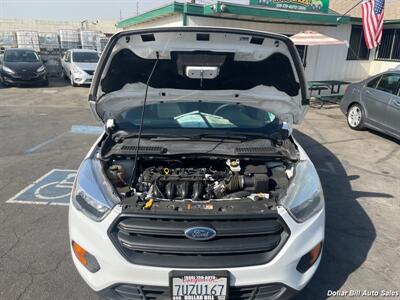 2017 Ford Escape S   - Photo 9 - Visalia, CA 93292