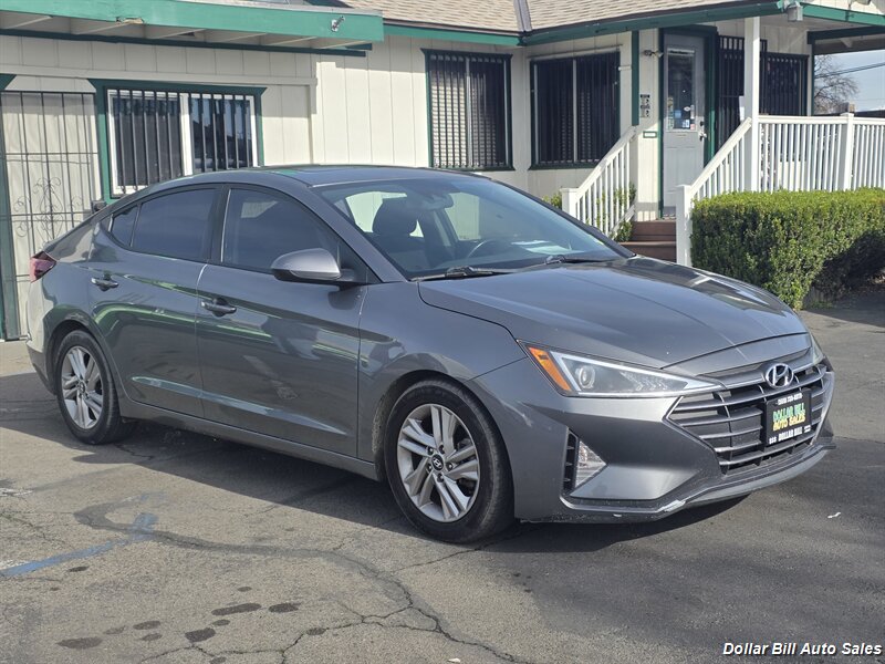 2019 Hyundai ELANTRA Value Edition   - Photo 1 - Visalia, CA 93292
