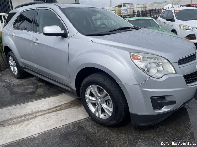 2015 Chevrolet Equinox LT   - Photo 2 - Visalia, CA 93292