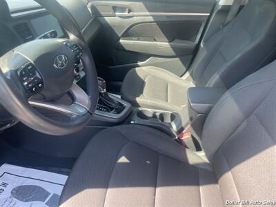 2019 Hyundai ELANTRA SEL   - Photo 10 - Visalia, CA 93292