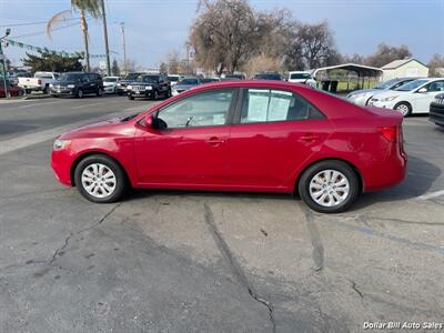 2013 Kia Forte EX   - Photo 4 - Visalia, CA 93292