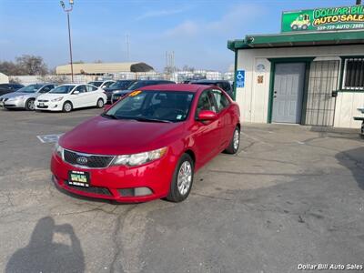 2013 Kia Forte EX   - Photo 3 - Visalia, CA 93292