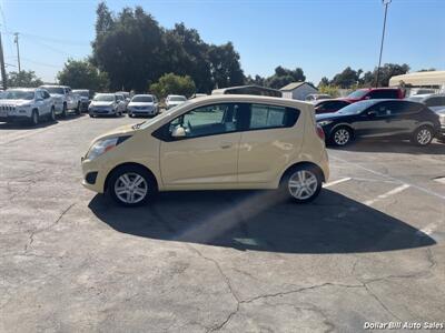 2014 Chevrolet Spark 1LT CVT   - Photo 4 - Visalia, CA 93292