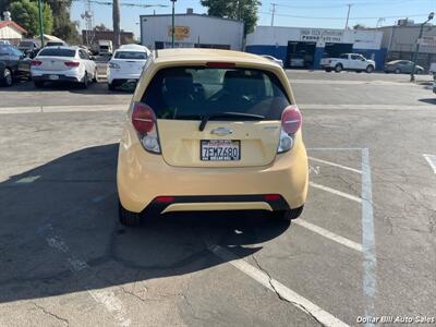 2014 Chevrolet Spark 1LT CVT   - Photo 6 - Visalia, CA 93292