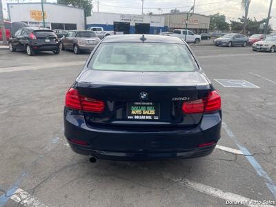 2013 BMW 320i   - Photo 6 - Visalia, CA 93292