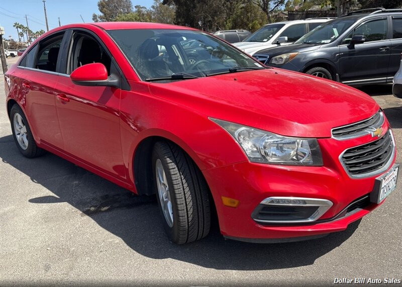 2016 Chevrolet Cruze Limited 1LT Auto - Photo 2 - Visalia, CA 93292