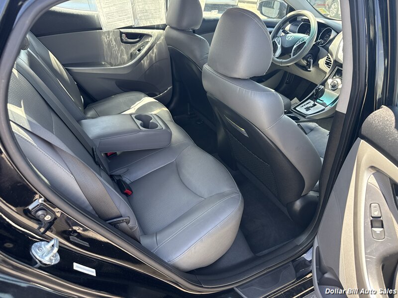 2012 Hyundai ELANTRA Limited - Photo 5 - Visalia, CA 93292