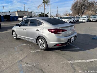 2020 Hyundai ELANTRA Value Edition   - Photo 5 - Visalia, CA 93292