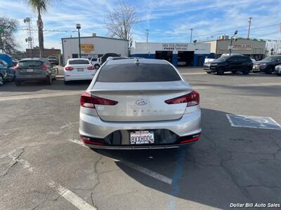 2020 Hyundai ELANTRA Value Edition   - Photo 6 - Visalia, CA 93292