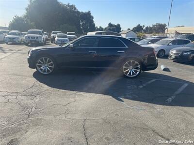 2011 Chrysler 300 Series Limited   - Photo 4 - Visalia, CA 93292