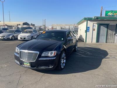 2011 Chrysler 300 Series Limited   - Photo 3 - Visalia, CA 93292