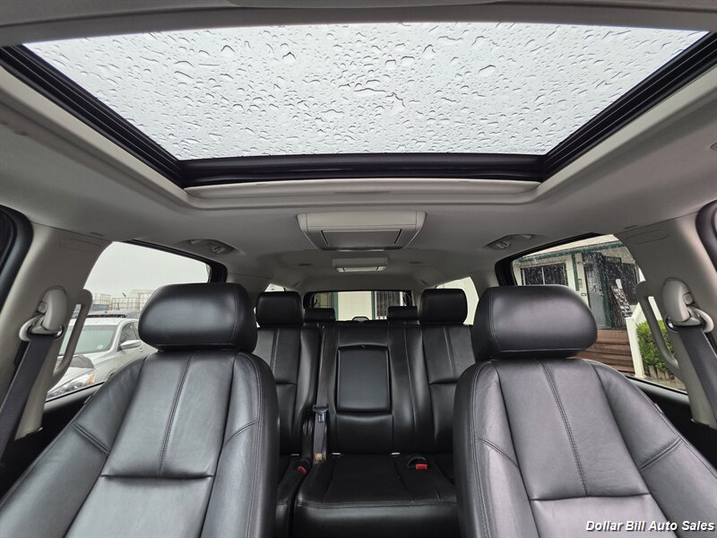 2014 GMC Yukon XL SLT - Photo 14 - Visalia, CA 93292