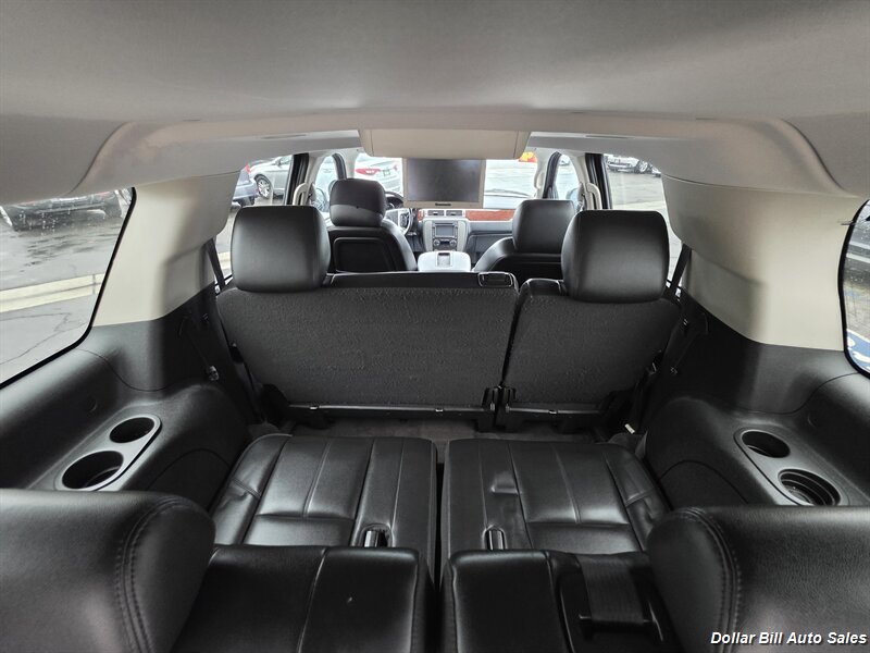 2014 GMC Yukon XL SLT - Photo 11 - Visalia, CA 93292