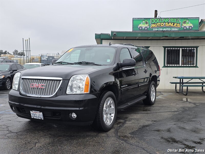 2014 GMC Yukon XL SLT - Photo 3 - Visalia, CA 93292