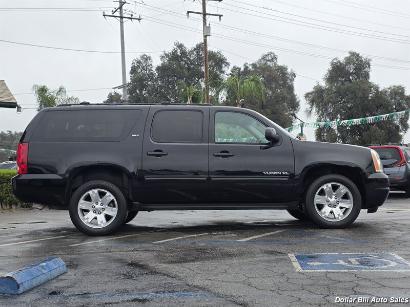 2014 GMC Yukon XL SLT - Photo 8 - Visalia, CA 93292