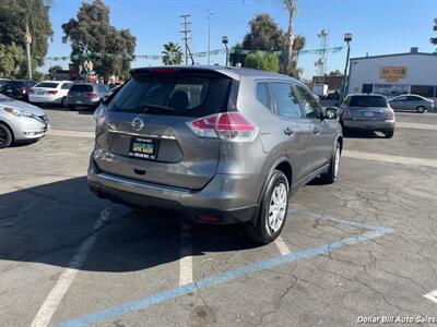 2016 Nissan Rogue S   - Photo 7 - Visalia, CA 93292