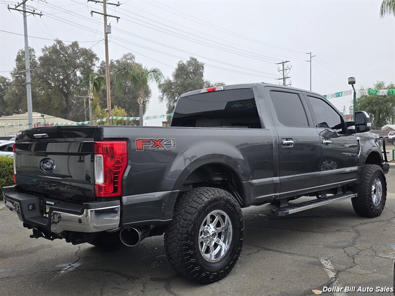 2017 Ford F-250 Super Duty XLT - Photo 9 - Visalia, CA 93292