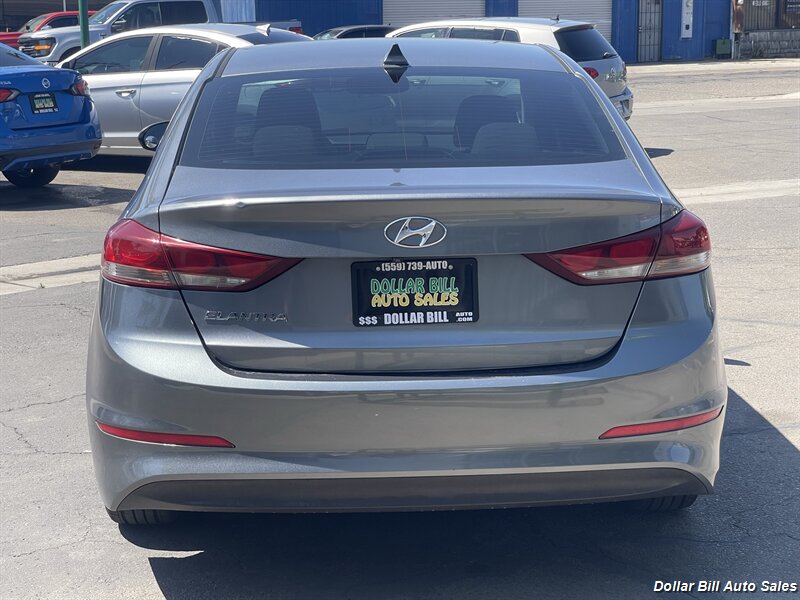 2018 Hyundai ELANTRA Value Edition - Photo 4 - Visalia, CA 93292