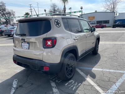 2017 Jeep Renegade Trailhawk   - Photo 7 - Visalia, CA 93292