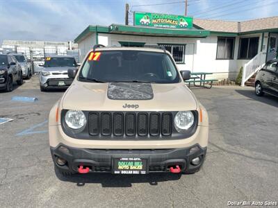 2017 Jeep Renegade Trailhawk   - Photo 2 - Visalia, CA 93292