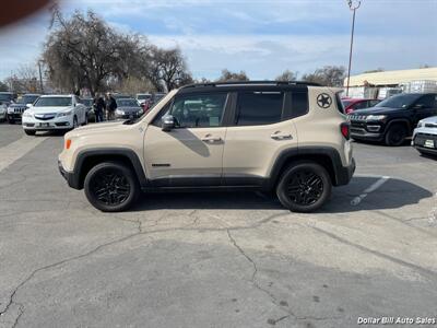 2017 Jeep Renegade Trailhawk   - Photo 4 - Visalia, CA 93292