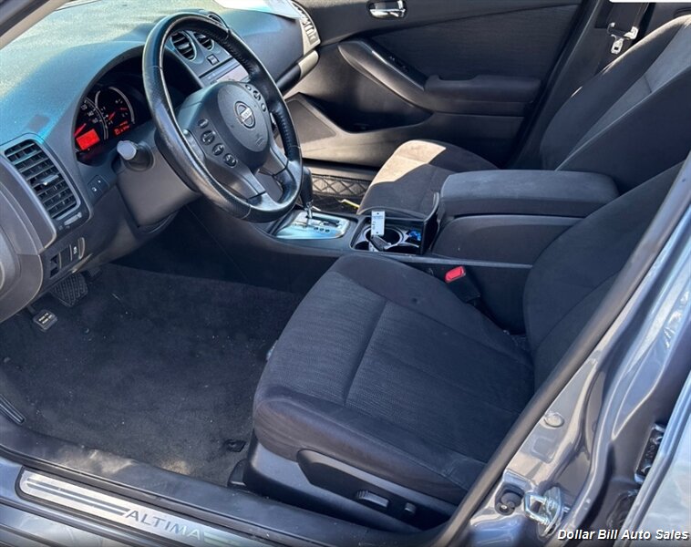 2012 Nissan Altima 2.5 S - Photo 6 - Visalia, CA 93292