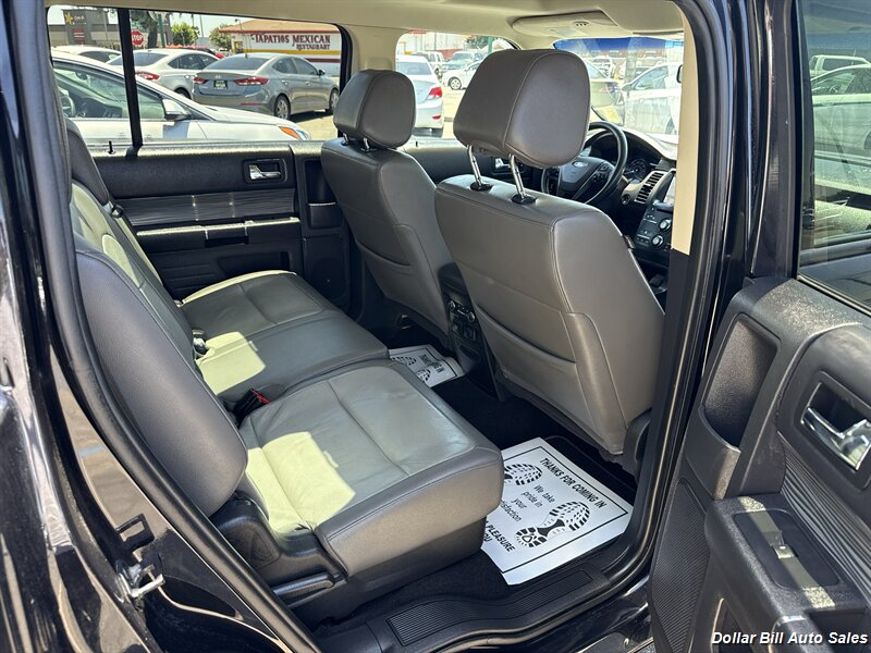 2019 Ford Flex SEL - Photo 8 - Visalia, CA 93292