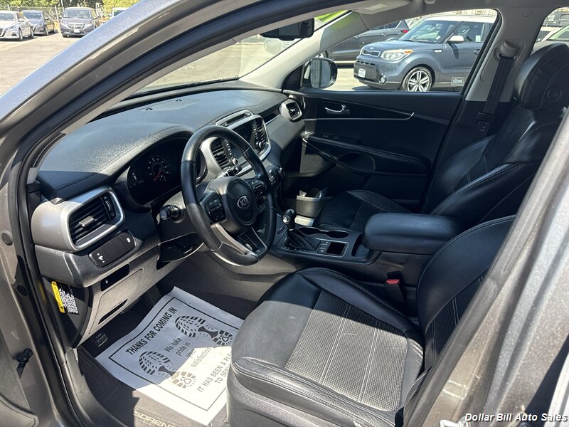 2018 Kia Sorento LX - Photo 5 - Visalia, CA 93292