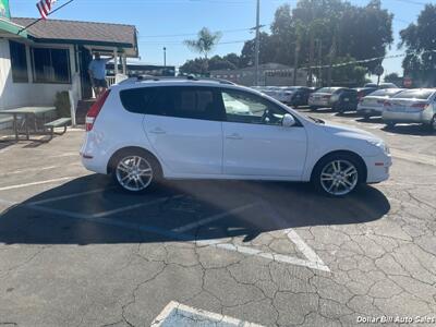 2012 Hyundai ELANTRA Touring SE   - Photo 8 - Visalia, CA 93292