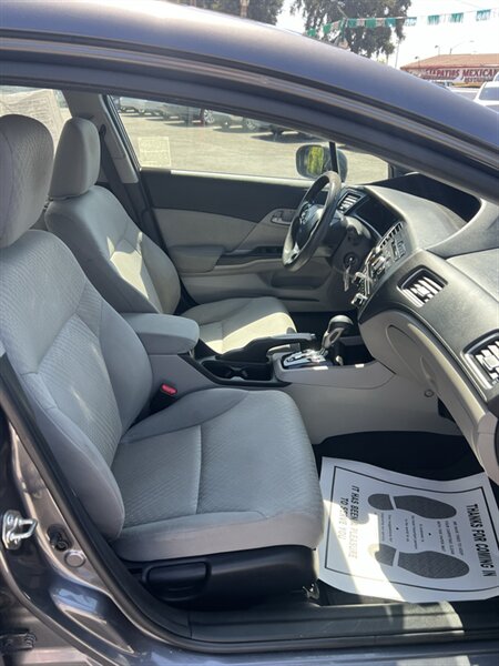 2014 Honda Civic LX - Photo 11 - Visalia, CA 93292
