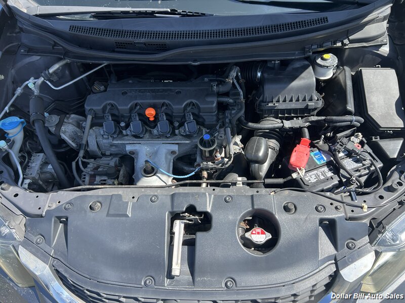 2014 Honda Civic LX - Photo 13 - Visalia, CA 93292