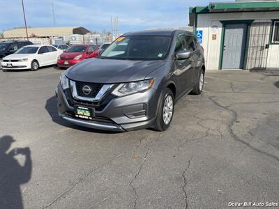 2018 Nissan Rogue S   - Photo 3 - Visalia, CA 93292