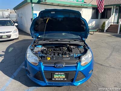 2014 Ford Focus SE   - Photo 9 - Visalia, CA 93292