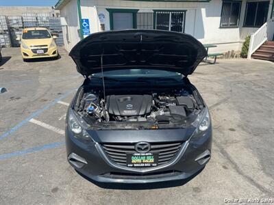 2016 Mazda Mazda3 i Sport   - Photo 9 - Visalia, CA 93292