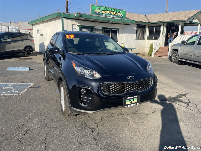 2019 Kia Sportage LX   - Photo 1 - Visalia, CA 93292