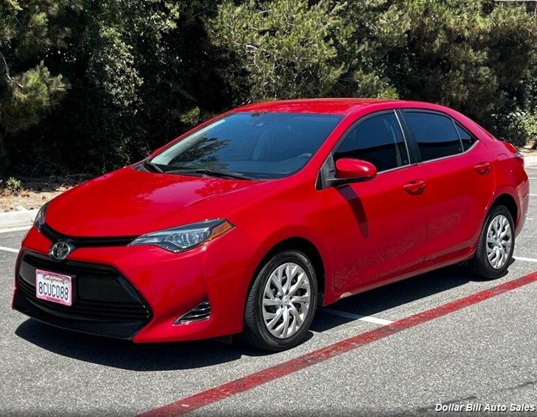 2018 Toyota Corolla LE   - Photo 1 - Visalia, CA 93292