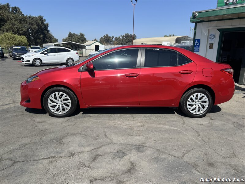 2018 Toyota Corolla LE - Photo 2 - Visalia, CA 93292