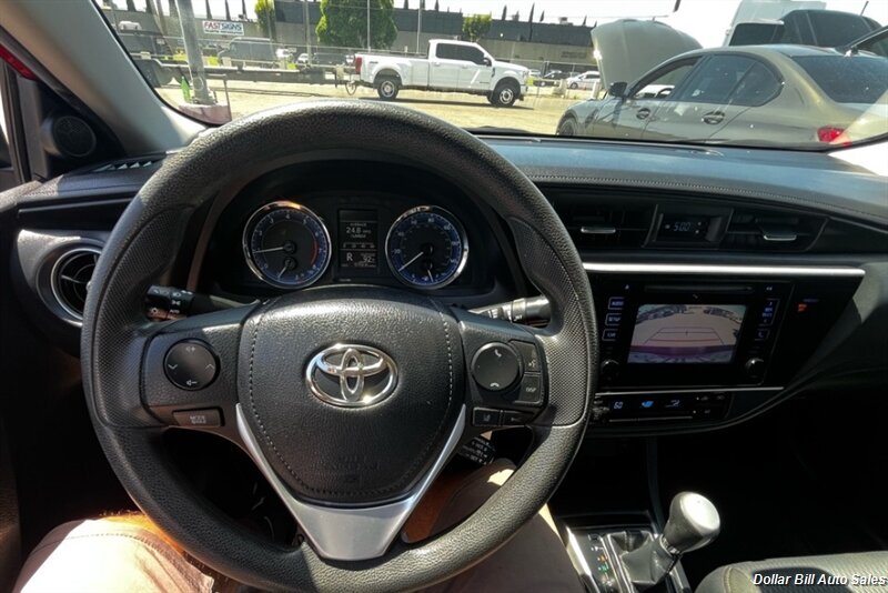 2018 Toyota Corolla LE - Photo 7 - Visalia, CA 93292