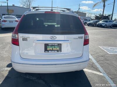 2012 Hyundai ELANTRA Touring SE   - Photo 6 - Visalia, CA 93292