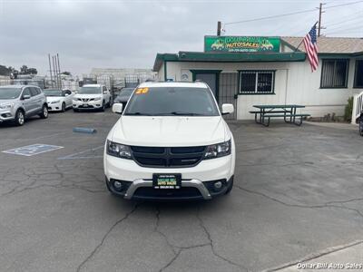 2020 Dodge Journey Crossroad   - Photo 2 - Visalia, CA 93292