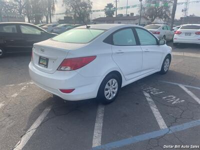 2015 Hyundai ACCENT GLS   - Photo 7 - Visalia, CA 93292